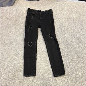 Hollister Black Skinny Jeans with Distressed Style